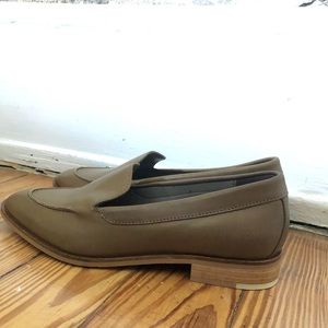 Everlane Italian Loafer Olive Green 7.5